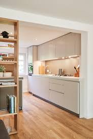 Sie sind stilvoll, robust, pflegeleicht und in einer. B1 Kiesel Laminat Contemporary Kitchen Hamburg By Kuchen Atelier Hamburg Bulthaup In Winterhude Houzz Au