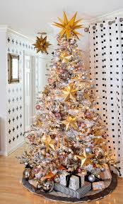 Creative Christmas Tree Themes Better Homes Gardens