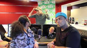 Era fm rock radio broadcast live 24hours music. Download Carta Era 40 Hazama Azmi 3gp Mp4 Mp3 Flv Webm Pc Mkv Irokotv Ibakatv Soundcloud