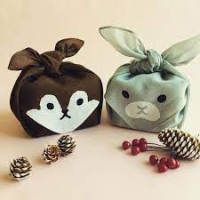 いいね 11 1千件 コメント24件 cando キャンドゥさん cando official のinstagramアカウント 遠足ついて行っちゃおうかな ラッピングミニ風呂敷 デコレーションドライパーツ ドイツトーヒ カラマツ デコレーションパーツ レッドピック 風呂敷