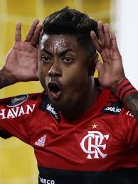 Bruno Henrique marcou nos quatro jogos das semi de 2019 e 2021