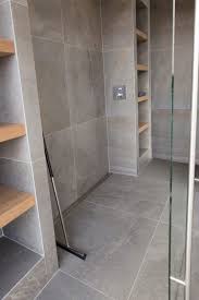 betonlook tegels badkamer badkamer vloertegels badkamer douche tegels