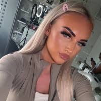 1100+ "Nell ....." profiles