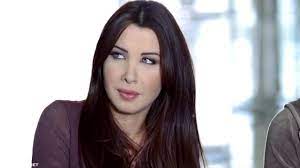 > < حقق إعلان النجمة نانسي عجرم والنجم أمير كرارة نجاحاً كبيراً ونال إعجاب المشاهدين لعفويتهما في تقديم الإعلان الخاص بإحدى شركات الإتصالات. Ù‡Ù„ Ù†Ø§Ù†Ø³ÙŠ Ø¹Ø¬Ø±Ù… Ù…Ø³ÙŠØ­ÙŠØ© Ø§Ù… Ù…Ø³Ù„Ù…Ø© Ù…ÙˆÙ‚Ø¹ Ø§Ù„Ù…Ø­ÙŠØ·