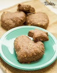 Nutrition Healthy Horse Treat Recipe Horse Illustrated Homemade Horse Treats Horse Treats Horse Cookies Recipes