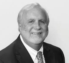 Kenneth Moreau's Instagram, Twitter & Facebook