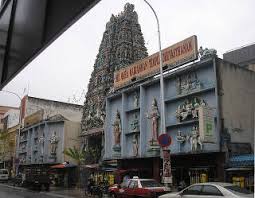 Dua lelaki yang terbabit dalam insiden rusuhan di kuil sri maha mariamman subang jaya dua minggu lalu didakwa di mahkamah majistret petaling jaya hari ini atas pertuduhan mendatangkan kecederaan parah terhadap seorang orang awam. Kuil Sri Maha Mariamman Kuala Lumpur Kuil Di Malaysia