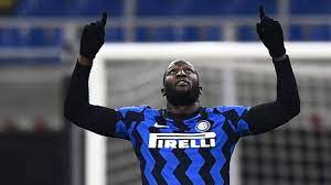 The official page of romelu lukaku on inter.it. Lukaku Schiesst Inter Mailand Mit 300 Profitor An Die Serie A Spitze Transfermarkt