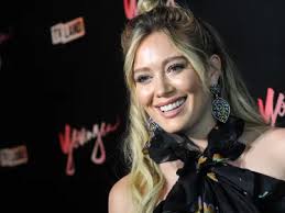 Csűrös Karola életrajza