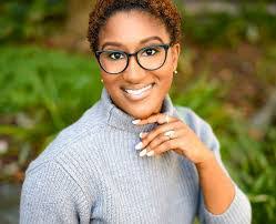 Olivia Cutter's Instagram, Twitter & Facebook