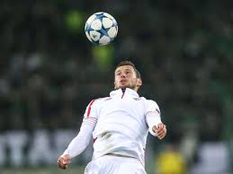Maybe you would like to learn more about one of these? Krychowiak Bei Polen Wieder Im Mannschaftstraining Fussball