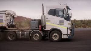 Used volvo trucks for sale in australia. Volvo Trucks 175 Tonnes Road Train Through The Australian Outback Drivers World E08 Youtube