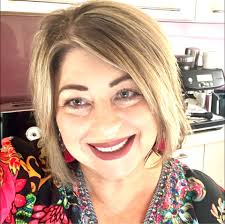 Anchor💜, Affirm💚, Ascend🧡 The dōTERRA Yoga essential oil collection is  the perfect tool to share with others exploring their own practice. Through  them, we hope you find your centre, your grounding, and