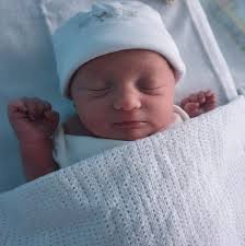 Before we had our Dream Sock, I wouldn't sleep if my husband was sleeping  because I had to be holding my baby. And if I was sleeping, my husband HAD  to be