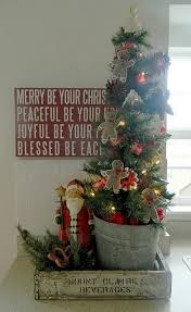42 Fascinating Living Room Christmas Decoration Ideas Vintage Christmas Decorations Christmas Decorations Christmas Diy