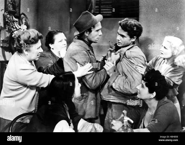 THE BICYCLE THIEF, (aka LADRI DI BICICLETTE, aka BICYCLE THIEVES), Lamberto  Maggiorani, 1948 Stock Photo - Alamy