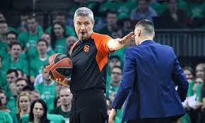 Alla sua seconda stagione in eurolega e la prima in cinque anni, victor claver del lokomotiv kuban è proto ad affrontare le sue prime final four. Euroleague Final Four Luigi Lamonica Sara Primo Arbitro Del Derby Turco