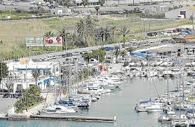 Tenemos la ilusión de que todas las personas que naveguen por nuestra isla puedan disfrutar de un club náutico diferente. Club Nautico Ibiza La Apb Gestionara Temporalmente Los Amarres