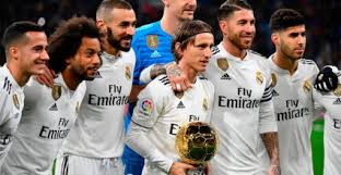 Strahlend posierten modric' frau vanja und seine kinder ivano und ema für die fotografen. Vor Zwei Jahren Als Modric 2018 In Den Fussball Olymp Aufstieg Real Total