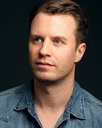 Luke Mably's Instagram, Twitter & Facebook