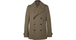 A refined, sophisticated double breasted peacoat made from a wool blend will keep you feeling cozily warm during the cold seasons. Ø´Ø¹ÙˆØ± Ø¬ÙŠØ¯ Ø§Ù„ÙƒØ§Ù„Ø³ÙŠÙˆÙ… Ù…ÙÙŠØ¯ Ralph Lauren Warrington Peacoat Ballermann 6 Org