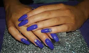 As the acetone melts off, push it off with a craft stick or an orange cuticle stick. 30 Stunning Diy 3d Nail Designs For Beginners Of 2019