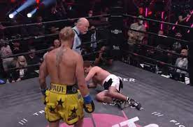 The ref stopped it shortly after #paulaskren #trillerfightclub pic.twitter.com/tyuweshch4. 22oloqu1bygbxm