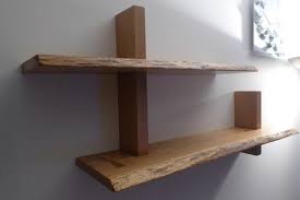 Etagere Murale Nature En Chene Et Noyer Par Jul Etagere Bois Brut Etageres Murales Etagere Bois Metal