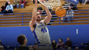 Men's Basketball Wins 13th Straight