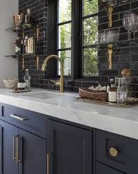40 Amazing Navy Kitchen Cabinets For Decorating Your Kitchen Navy Kitchen Cabinets Blue Kitchen Cabinets Kitchen Decor Themes