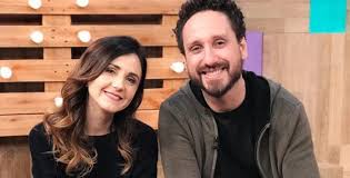 Fernanda garay anuncia pausa na carreira para ser mãe, mas quer jogar olimpíada. Leonardo Goncalves Quem E Glauce Cunha Esposa Do Cantor Shotoe