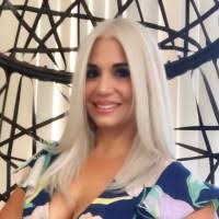 2800+ "Bienes" profiles