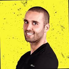 Alaric Martin's Instagram, Twitter & Facebook