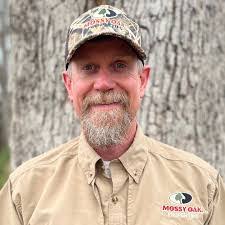 Anna Edgington's Instagram, Twitter & Facebook