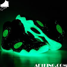 Nike Zoom Rookie Galaxy Glow In The Dark Customs By Gourmetkickz Sneakernews Com Glow In The Dark Nike Zoom The Darkest