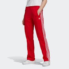 Adidas data de 1948 y viene del nombre de su fundador, adolf dassler. Vetements Pour Femme Adidas Fr