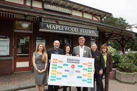 2410 holloway avenue | maplewood, mn 55109. Mighty Maplewood Wins Downtown Showdown