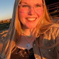 Sabrina Lund's Instagram, Twitter & Facebook