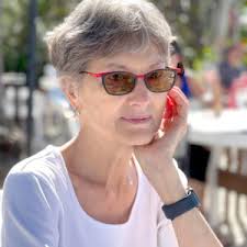 Barbara Wind's Instagram, Twitter & Facebook