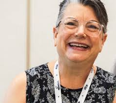 Melinda Lance's Instagram, Twitter & Facebook