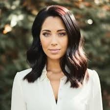 Samantha Kimbrell's Instagram, Twitter & Facebook