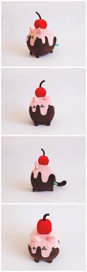 Mini Cupcake Cat Piqueniquetoys Com Handmade Toy Cupcake Cat Cute Kawaii Stuffed Plush Plush Craft Cute Crafts Kawaii Crafts