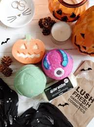 Give yourself an extra treat this halloween with these homemade essential oil bath. Lush Halloween Bath Bomb Haul 2019 Violet Hollow Halloween Bath Bombs Lush Bath Bombs Lush Products