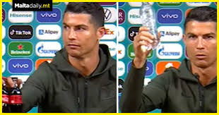 Cristiano ronaldo e la sua attenzione alla salute non sono certamente una notizia. Iiafeupu6cqdnm