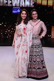 Kajol Promote Helicopter Eela On The Sets Of Dance Deewane Photos Filmibeat Kajol's character is named, eela. kajol promote helicopter eela on the