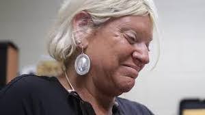 Diana Rowlett's Instagram, Twitter & Facebook