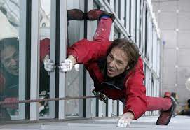 He climbed skycrapers such as the. In Video Spiderman Alain Robert In Action Construction Week Online