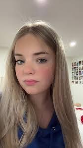 Erin Holl's Instagram, Twitter & Facebook