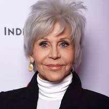 With the deep trims all over, your hair sits in place once you undergo this hair cut. The Best Hairstyles For Women Over 60