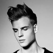 19 College Hairstyles For Guys Men S Hairstyles Haircuts 2020 College Hairstyles Mens Hairstyles Long Hair Styles